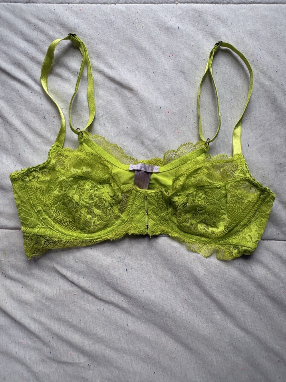 Savage X Fenty Lace Underwire Bra Green Size 32B